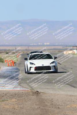 media/Oct-04-2025-OnGrid (Sat) [[44bd565ffa]]/Blue Group/Sunrise/